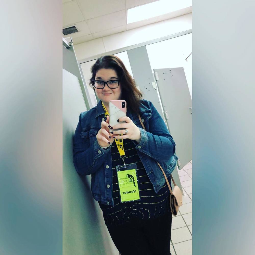 Meet your Posher, Leandra